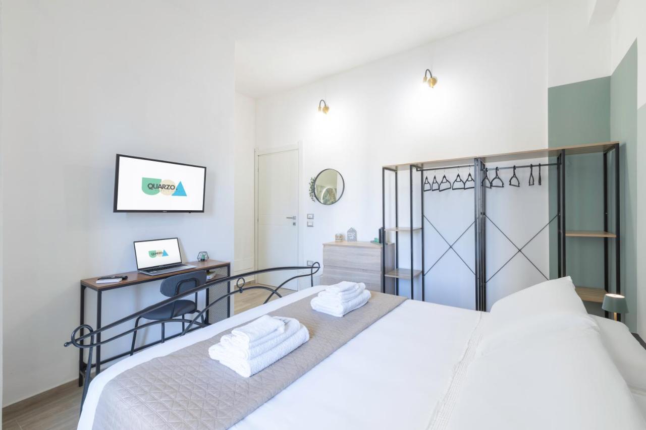 Quarzo. Modern Rooms Cagliari Buitenkant foto