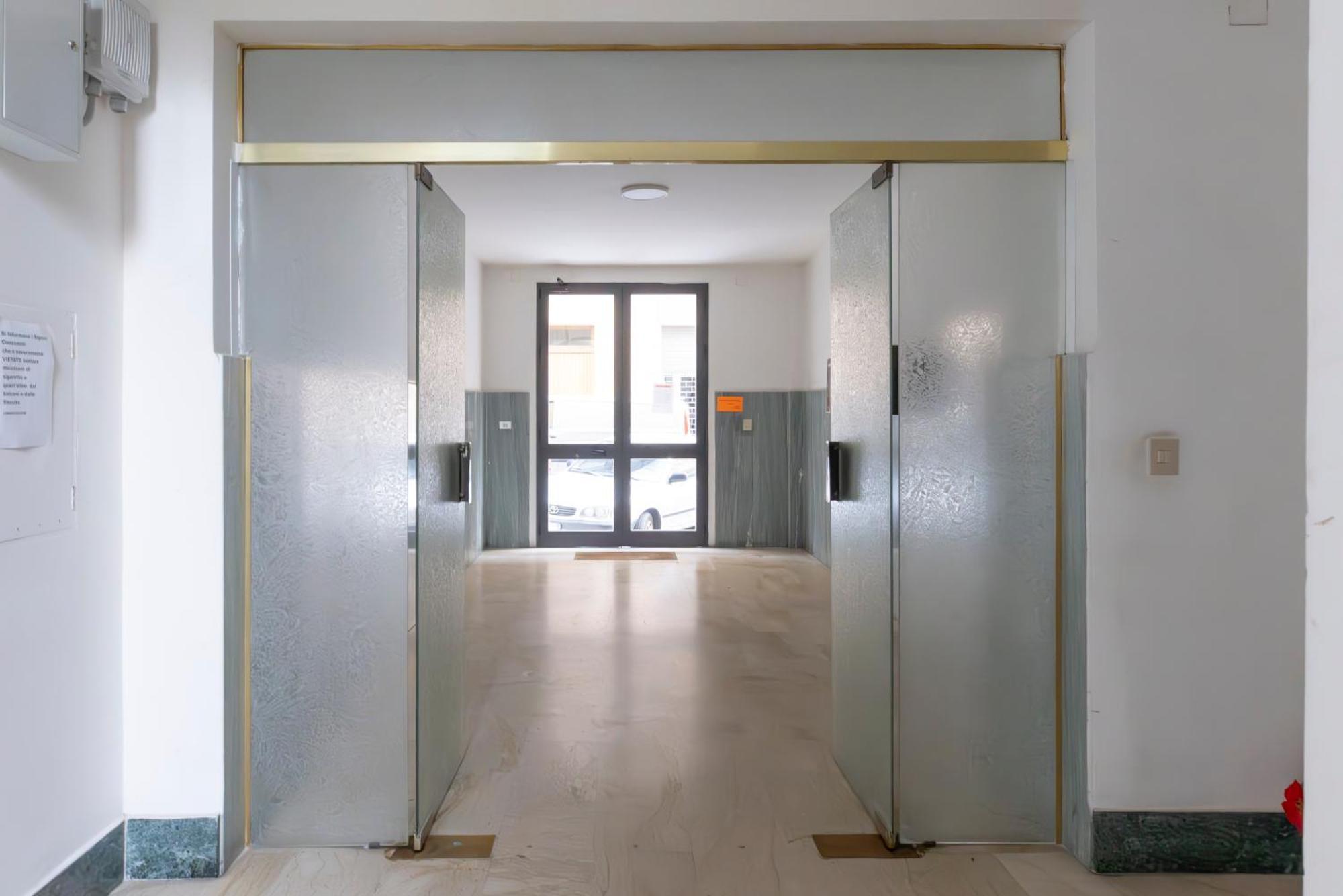 Quarzo. Modern Rooms Cagliari Buitenkant foto